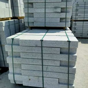 湘潭 芙蓉白花岗岩路沿石、平石尺寸标准，色泽均匀