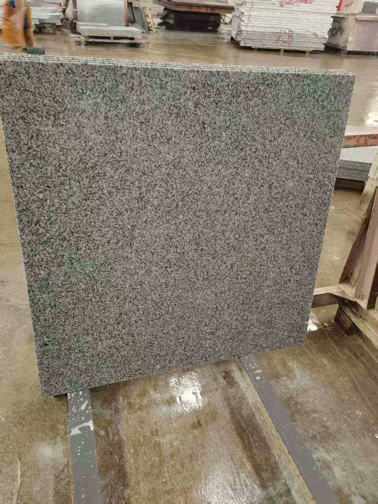 湘潭 芝麻白光面900*900，高地铁标准